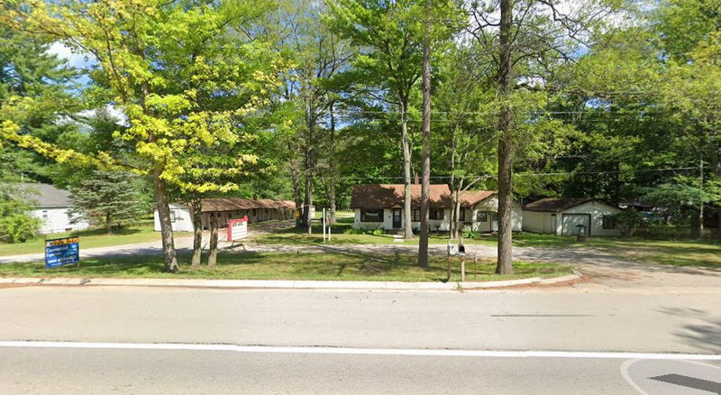 Acorn Motel - From Web Listing (newer photo)